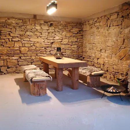 Chalupka Pod Hradom Dom wakacyjny *