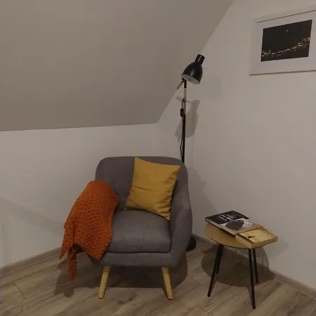 Dom wakacyjny Chalupka Pod Hradom Lednica