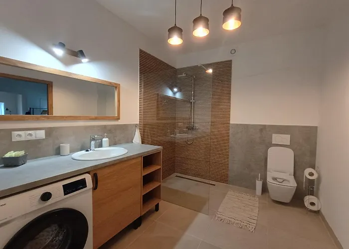 Chalupka Pod Hradom Lednica