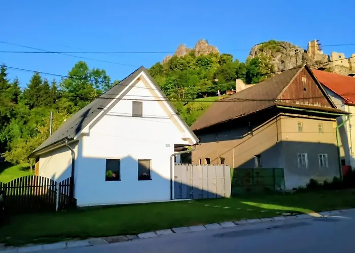 Chalupka Pod Hradom * Lednica